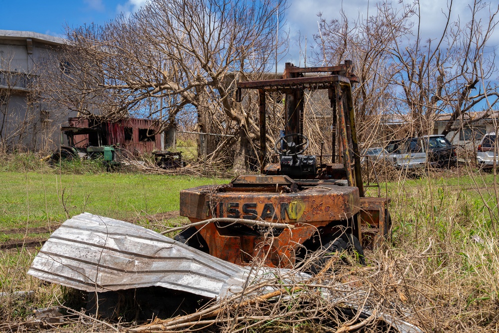 Sinlaku leaves Damage and Debris Across Tinian