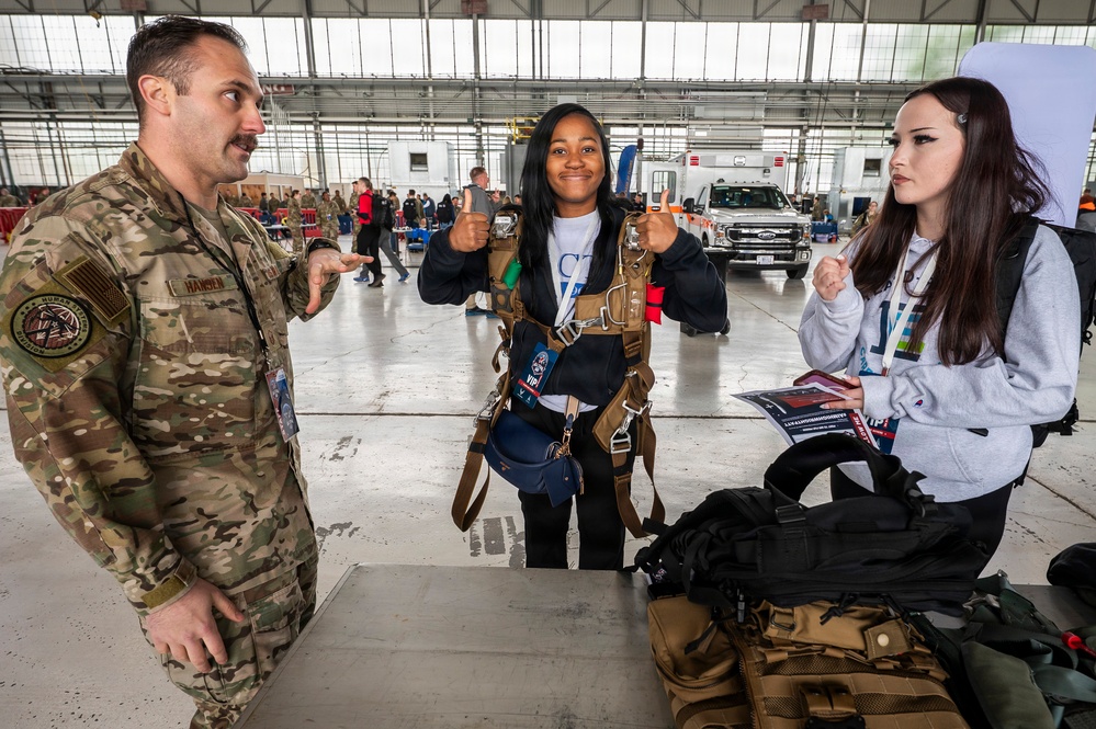 All-Star Leadership Day Inspires the Next Generation of Innovative Leaders