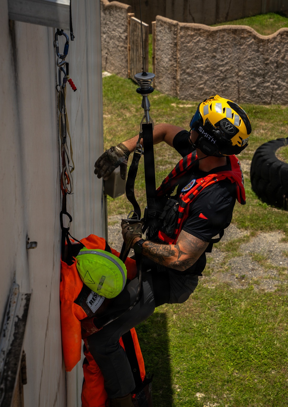 U.S. Coast Guard Air Station Air Station Barbers Point conducts urban search and rescue training