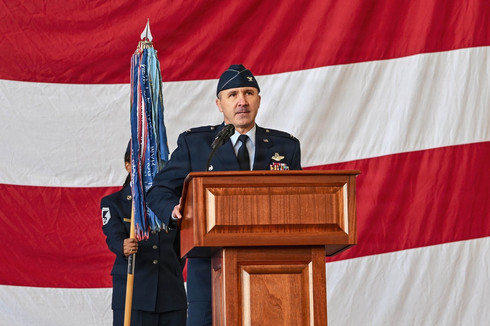 19th OG Change of Command Ceremony Ushers in New Leadership