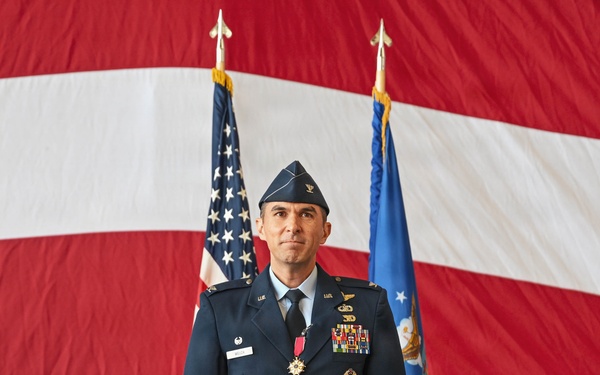 19th OG Change of Command Ceremony Ushers in New Leadership