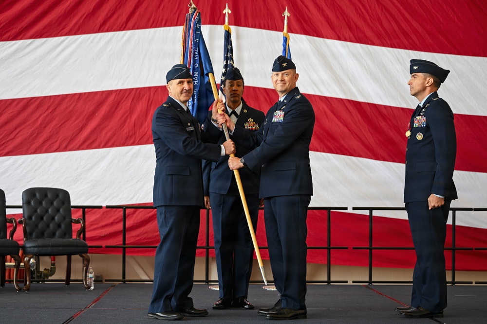 19th OG Change of Command Ceremony Ushers in New Leadership