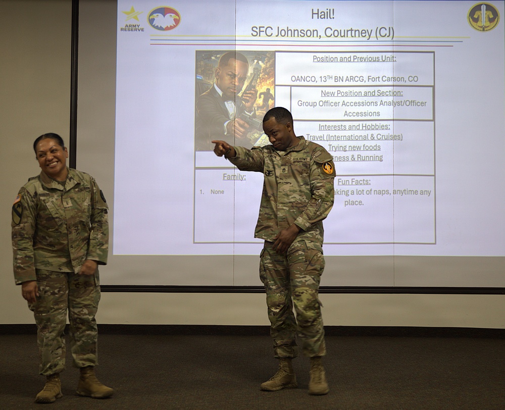 U.S. Army Reserve 'Hail' Ceremony Welcomes SFC Courtney Johnson to New Assignment