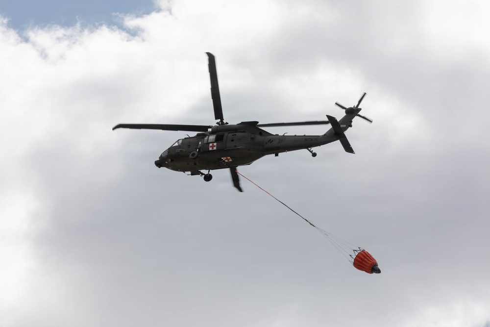 South Dakota National Guard conducts Black Hawk wildfire suppression drill at Angostura Reservoir