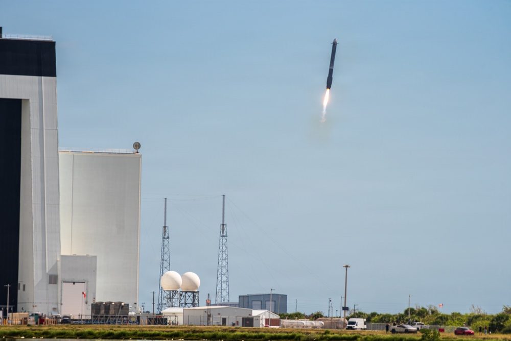Falcon Heavy Launches ViaSat-3 F3 from Kennedy Space Center