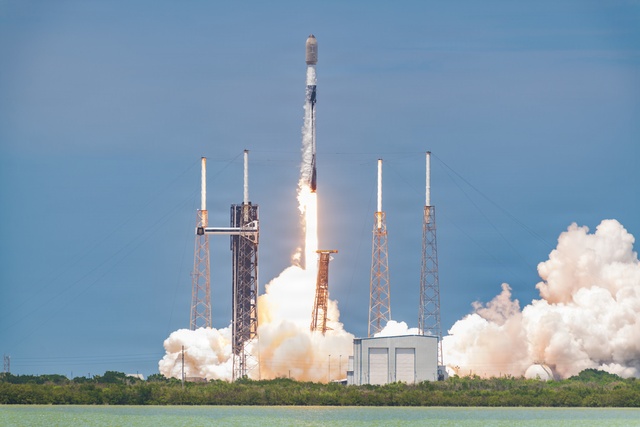 Falcon 9 | Starlink 10-38 Launch