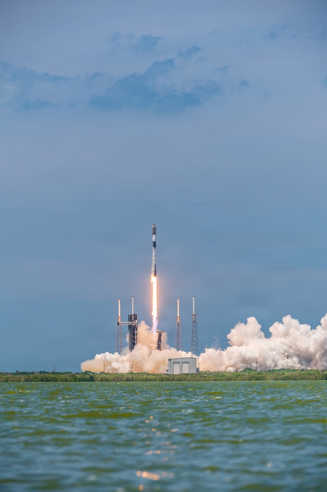 Falcon 9 | Starlink 10-38 Launch