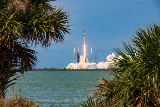 Falcon 9 | Starlink 10-38 Launch