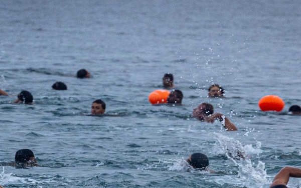 22nd MEU (SOC) | Swim with Ecuadorian Marines
