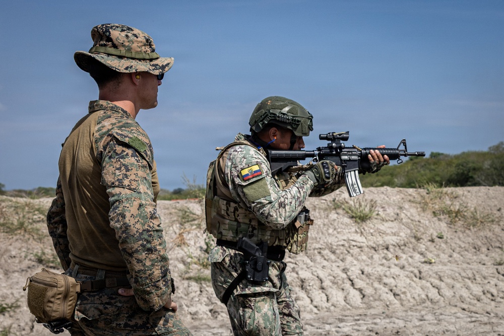 22nd MEU (SOC) | Individual Marksmanship Assessment with Ecuadorian Marines
