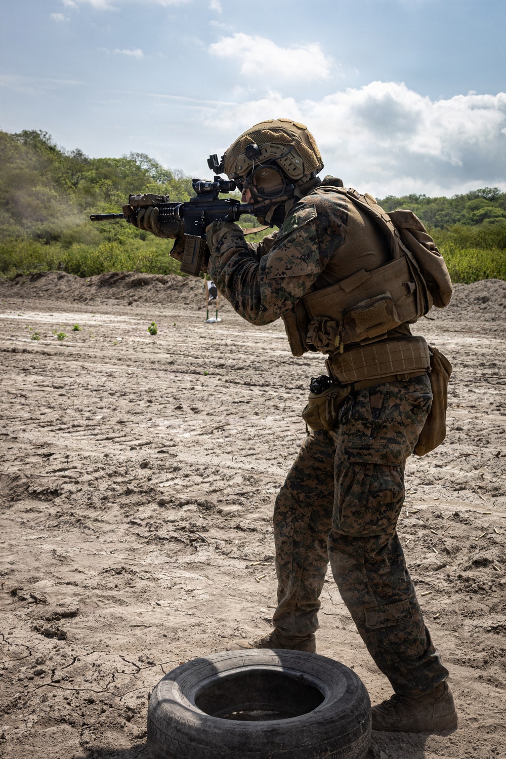 22nd MEU (SOC) | Individual Marksmanship Assessment with Ecuadorian Marines