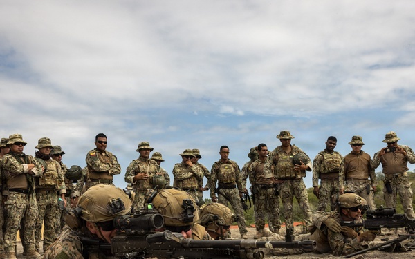 22nd MEU (SOC) | Machine Gun Range with Ecuadorian Marines