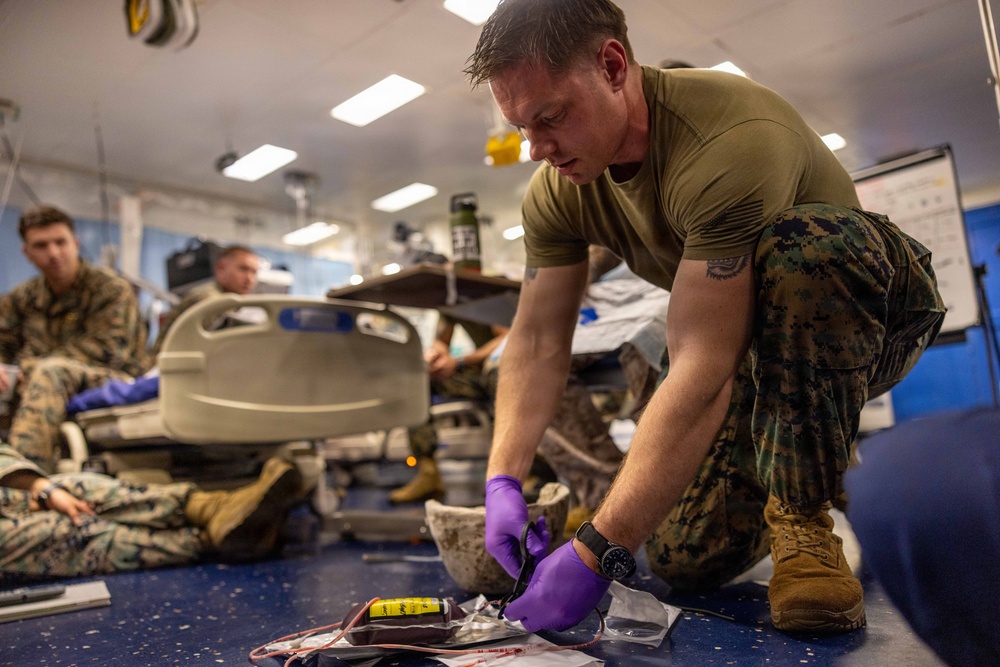 11th MEU Marines, Sailors Conduct Valkyrie Training