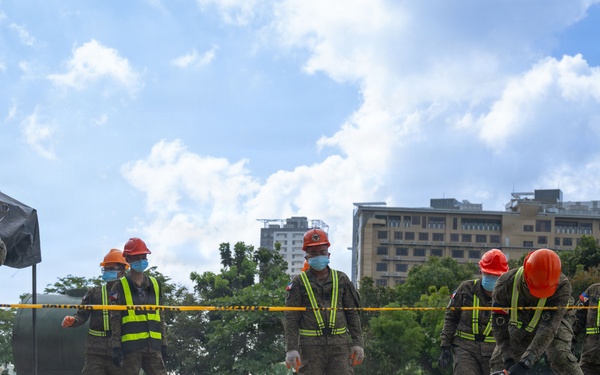 NMCB 11 and Philippine Army conduct rapid airfield damage repair during BK26