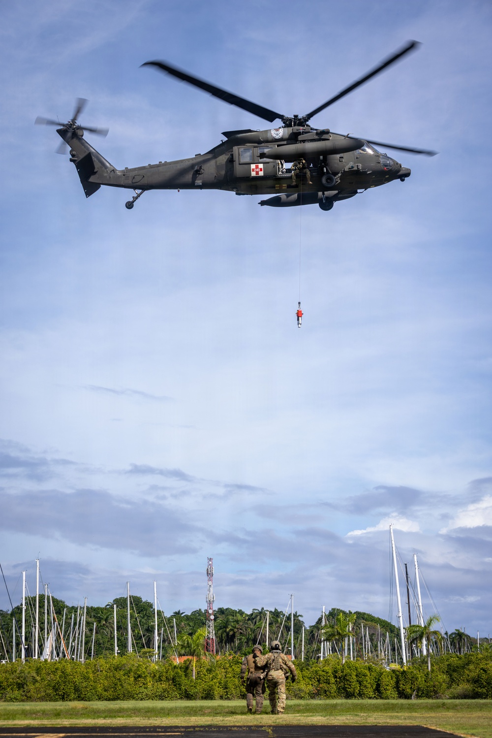 U.S. military and Panamanian partners strengthen MEDEVAC and casualty care skills during jungle training