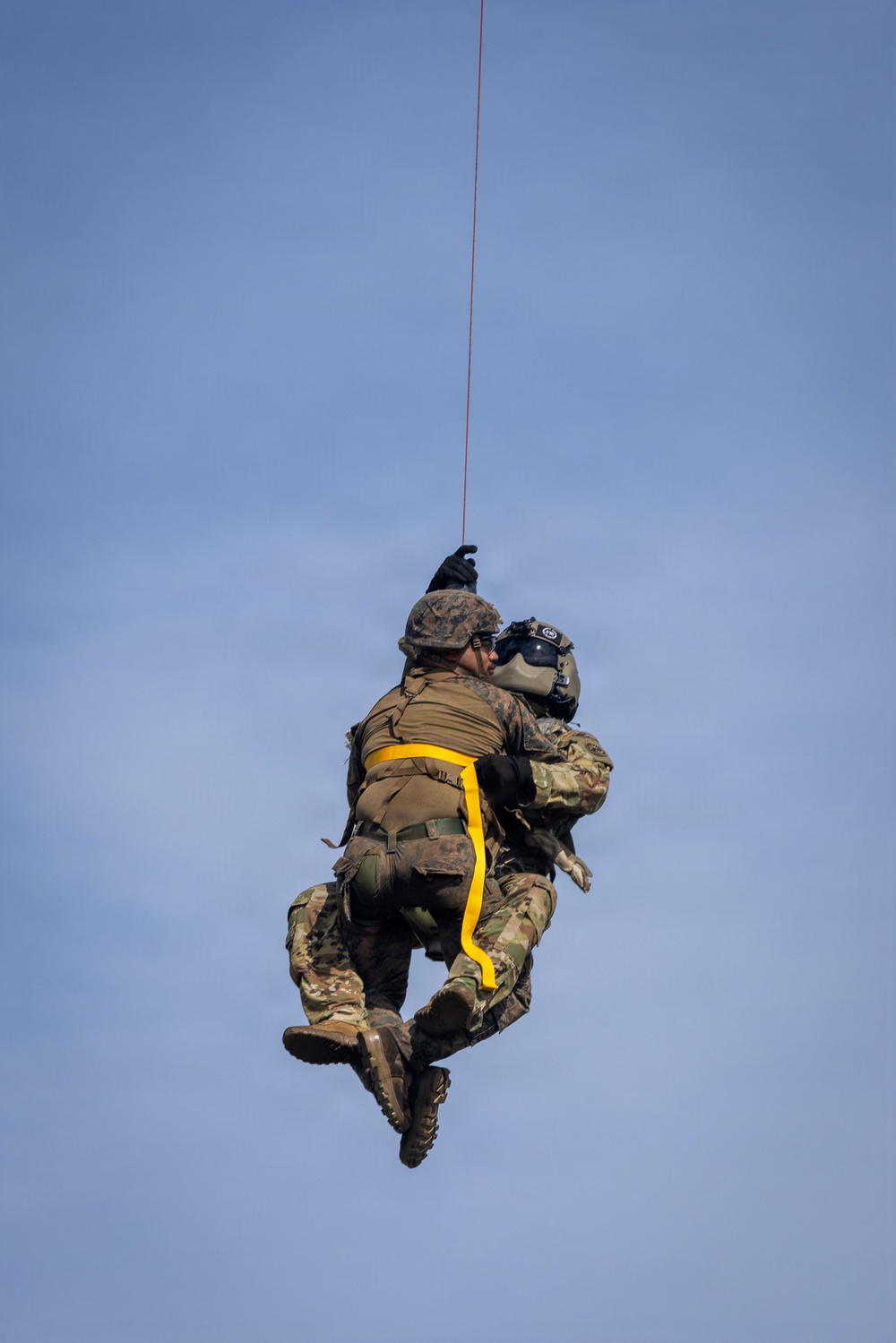 U.S. military and Panamanian partners strengthen MEDEVAC and casualty care skills during jungle training