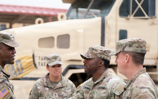 Fort Bliss hosts AMC senior leader, highlighting division and installation innovation efforts