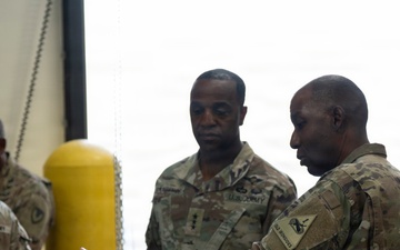 Fort Bliss hosts AMC senior leader, highlighting division and installation innovation efforts