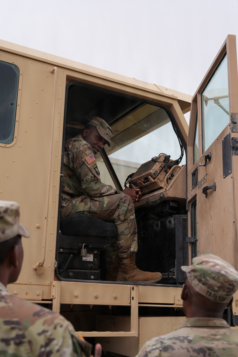 Fort Bliss hosts AMC senior leader, highlighting division and installation innovation efforts