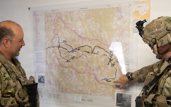 Civil Affairs Soldiers Bridge Data Gaps With AI at Combined Resolve 26‑07