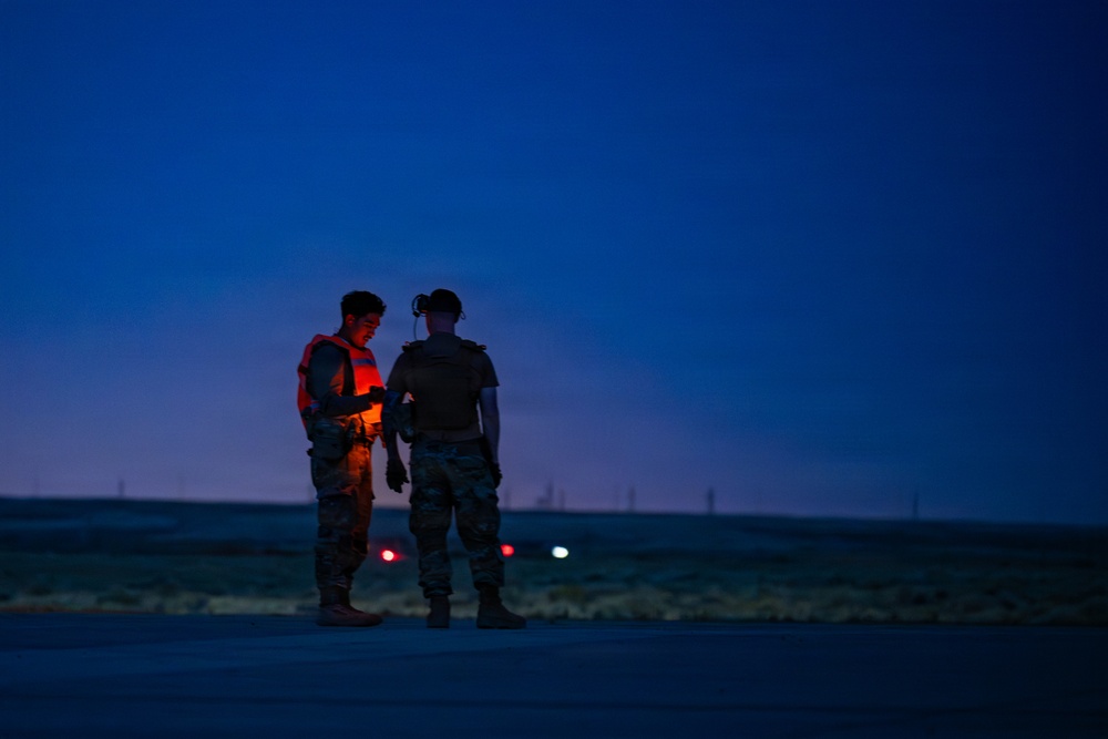 Airmen Perform Evening A-10 Thunderbolts Hot Pit Refueling