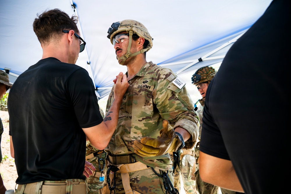 Balikatan 2026: Balikatan 2026: U.S., AFP Soldiers rappel in jungle school