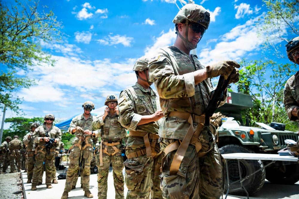 Balikatan 2026: Balikatan 2026: U.S., AFP Soldiers rappel in jungle school