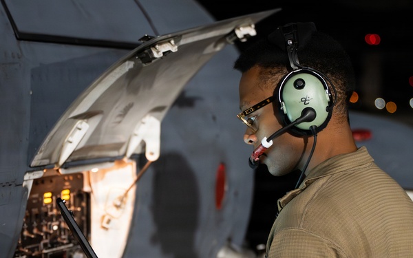 C-17 Globemaster III performs cargo operations within the CENTCOM AOR