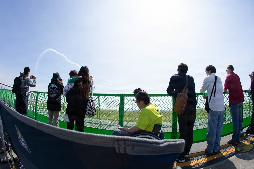 Marine Corps Air Station Iwakuni Family Day 26