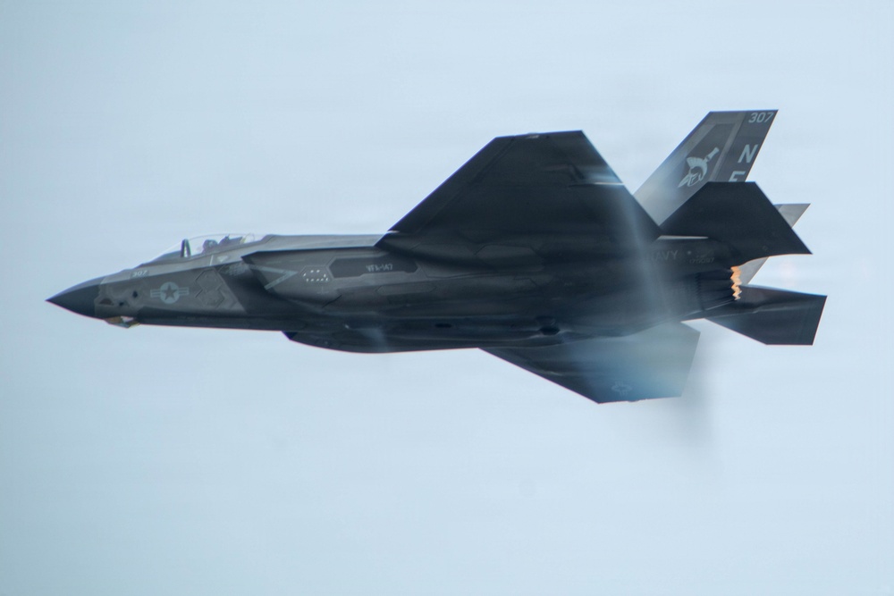 Marine Corps Air Station Iwakuni Family Day 26