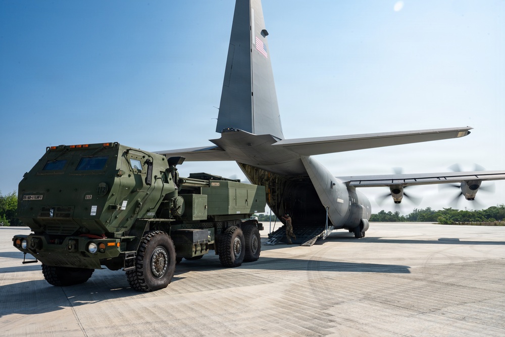 Balikatan 2026: 317th AW, 25ID airlift two HIMARS to Laoag, Philippines