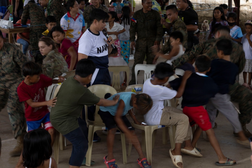 Balikatan 2026: Palawan hosts a Bundle of Joy ceremony, civic-engineering engagements