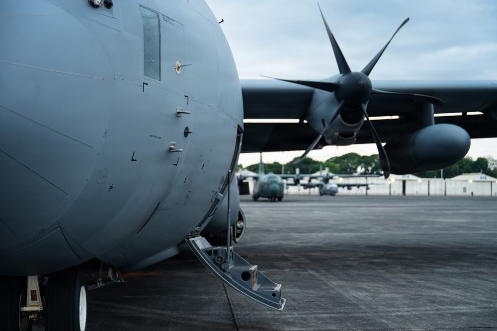 Balikatan 2026: 317th AW, USARPAC airlift HIMARS missile pod to Palawan, Philippines