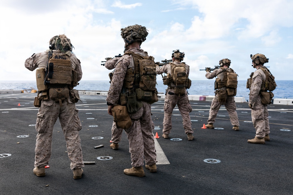 11th MEU Marines, Sailors Conduct Marksmanship Training aboard USS Portland