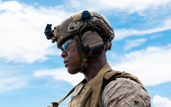 11th MEU Marines, Sailors Conduct Marksmanship Training aboard USS Portland