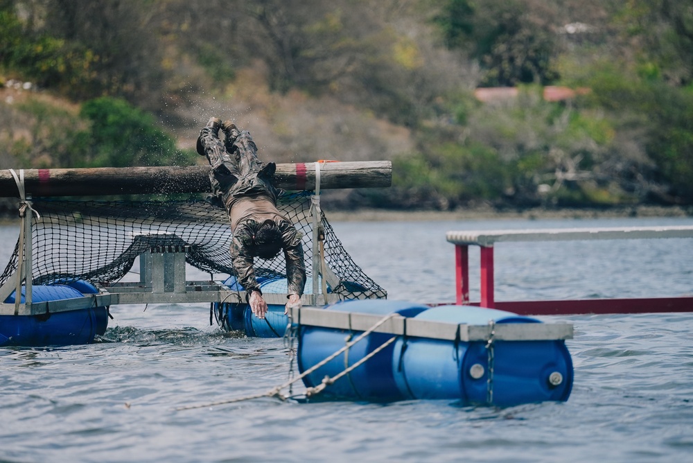 22nd MEU (SOC) | Tres Kolos 26: Day at Sea