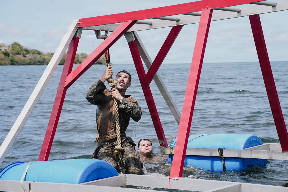 22nd MEU (SOC) | Tres Kolos 26: Day at Sea