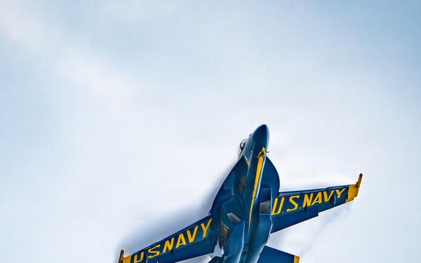 U.S. Navy Blue Angels practice for the 2026 Charleston Airshow