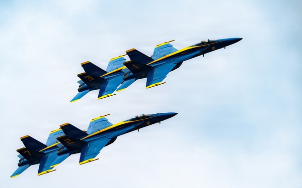 U.S. Navy Blue Angels practice for the 2026 Charleston Airshow