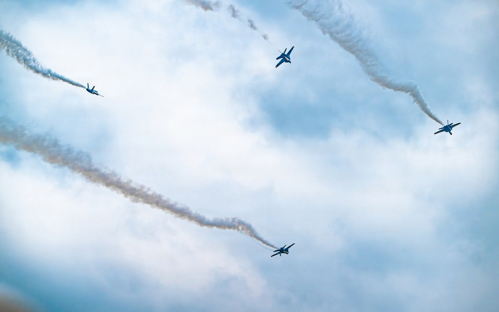 U.S. Navy Blue Angels practice for the 2026 Charleston Airshow