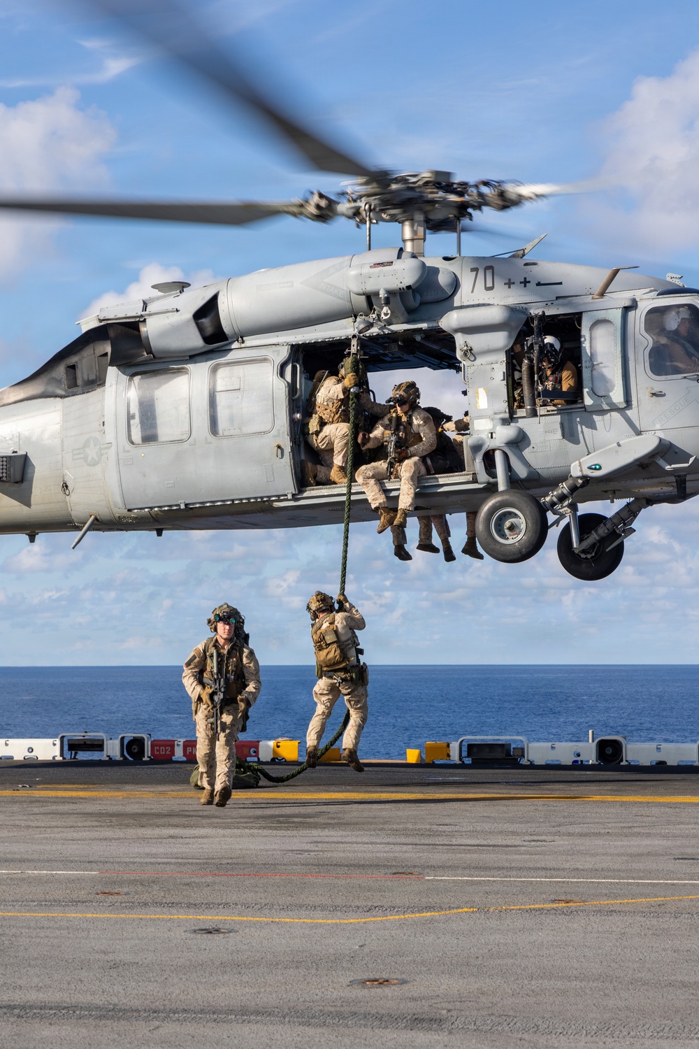 22nd MEU (SOC) | MSPF Fast Ropes Aboard USS Iwo Jima