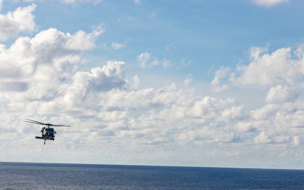 22nd MEU (SOC) | MSPF Fast Ropes Aboard USS Iwo Jima