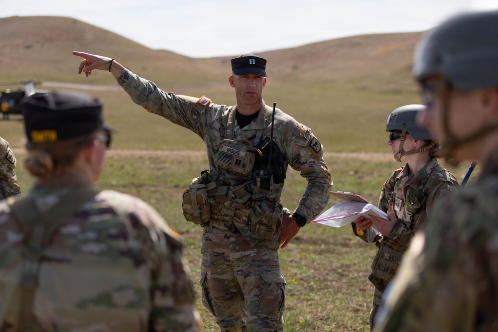 South Dakota officer candidates strengthen leadership and readiness through tactile training