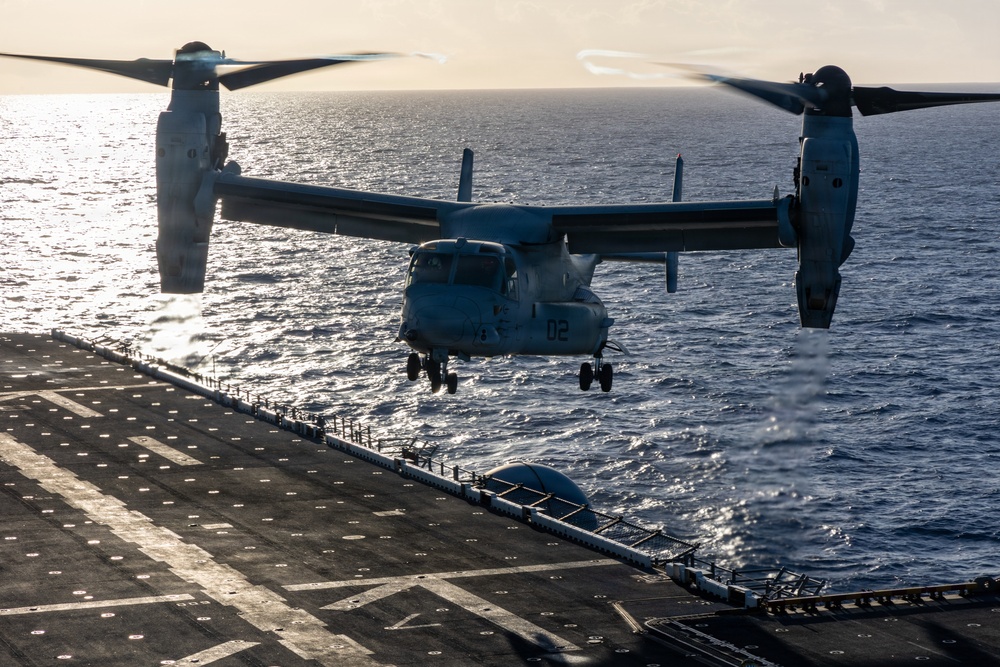 22nd MEU (SOC) | Flight Operations aboard USS Iwo Jima