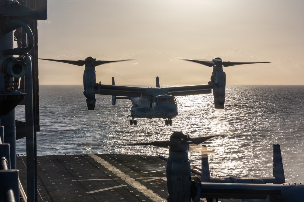 22nd MEU (SOC) | Flight Operations aboard USS Iwo Jima
