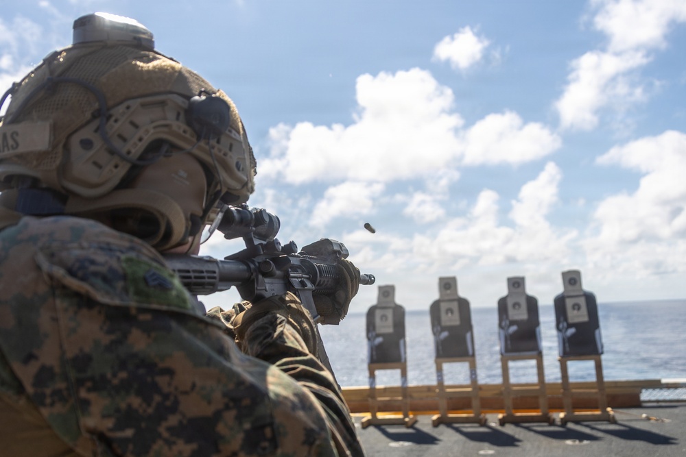 22nd MEU(SOC) | Marines Conduct Deck Shoot Aboard USS Fort Lauderdale