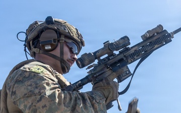 22nd MEU(SOC) | Marines Conduct Deck Shoot Aboard USS Fort Lauderdale