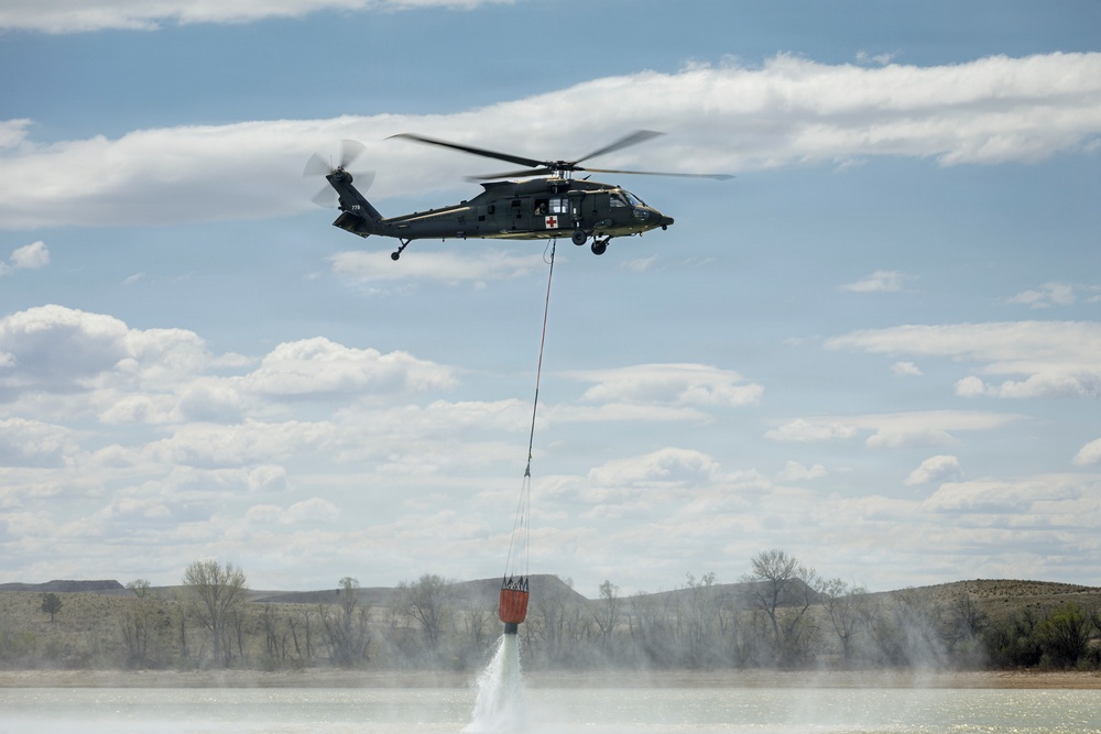 South Dakota National Guard conducts Black Hawk wildfire suppression drill at Angostura Reservoir