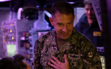 CENTCOM Commander visits USS Tripoli