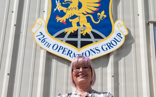 926th Wing Civilian Retires After 15 Years of Excellence